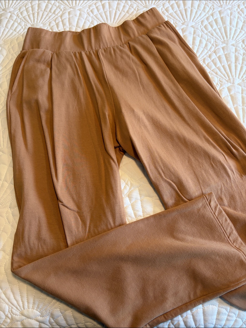 Monrow Pull-On Pants Camel Hazelnut